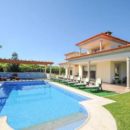 וילה Casa Jardim